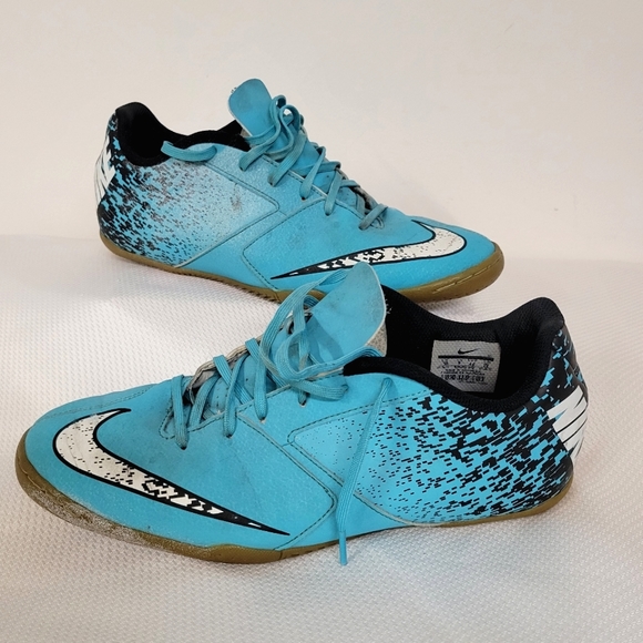 Nike Shoes Nike Men Bombax Ic Indoor Soccer Shoes Size Poshmark
